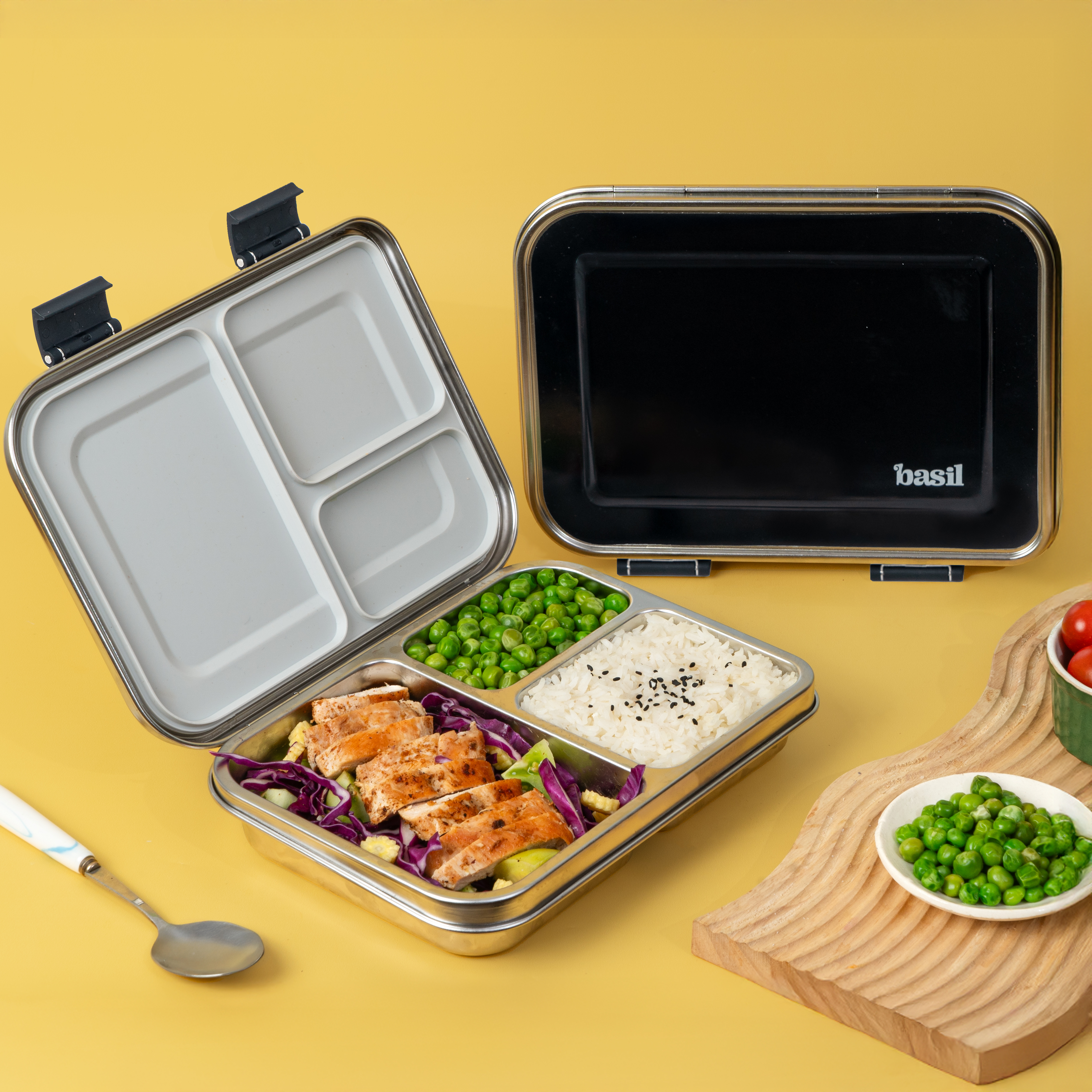 3 Compartment Easy open-close Bento - Black Classic